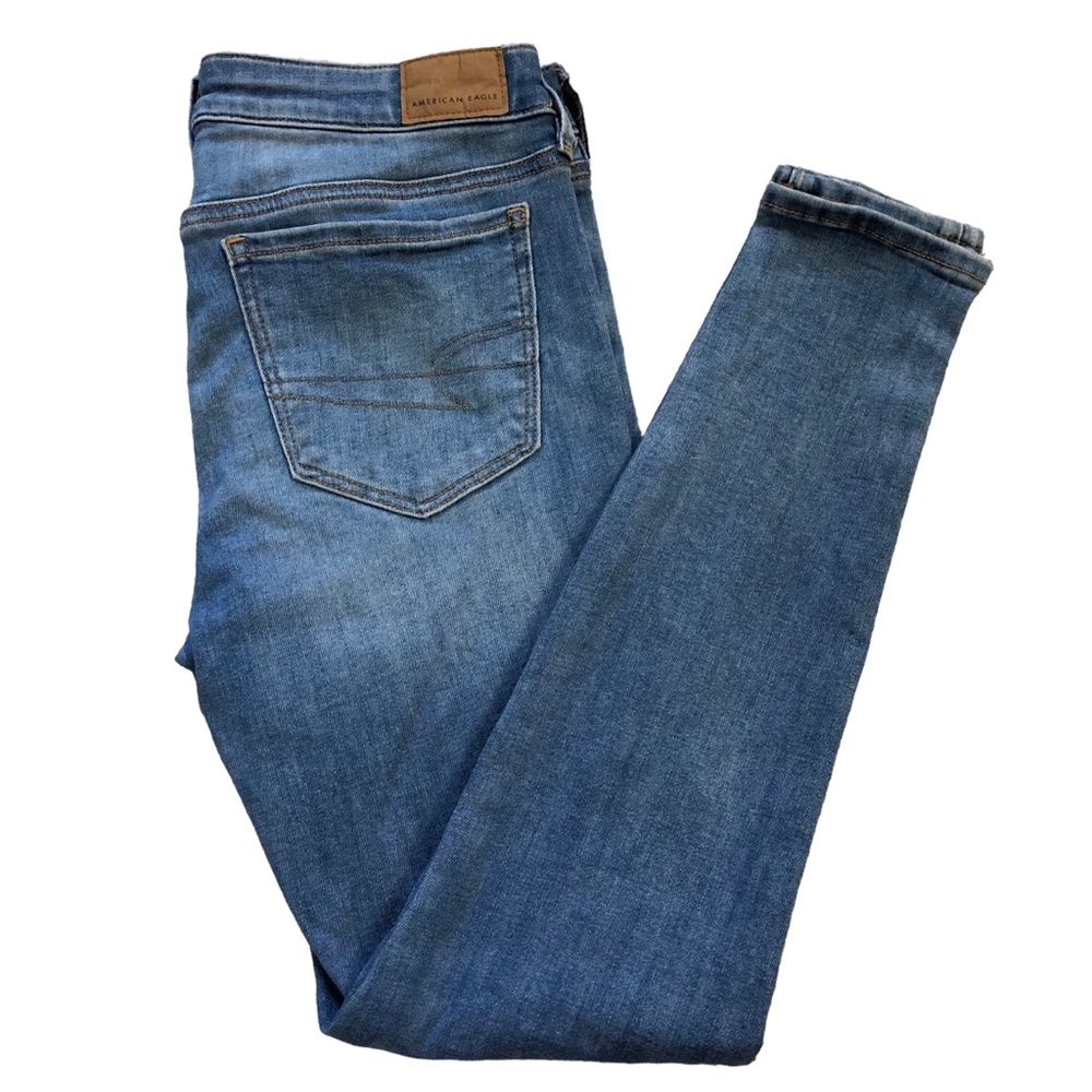 American Eagle Women's Ne(x)t Level Stretch Jeans, size 4 Short
